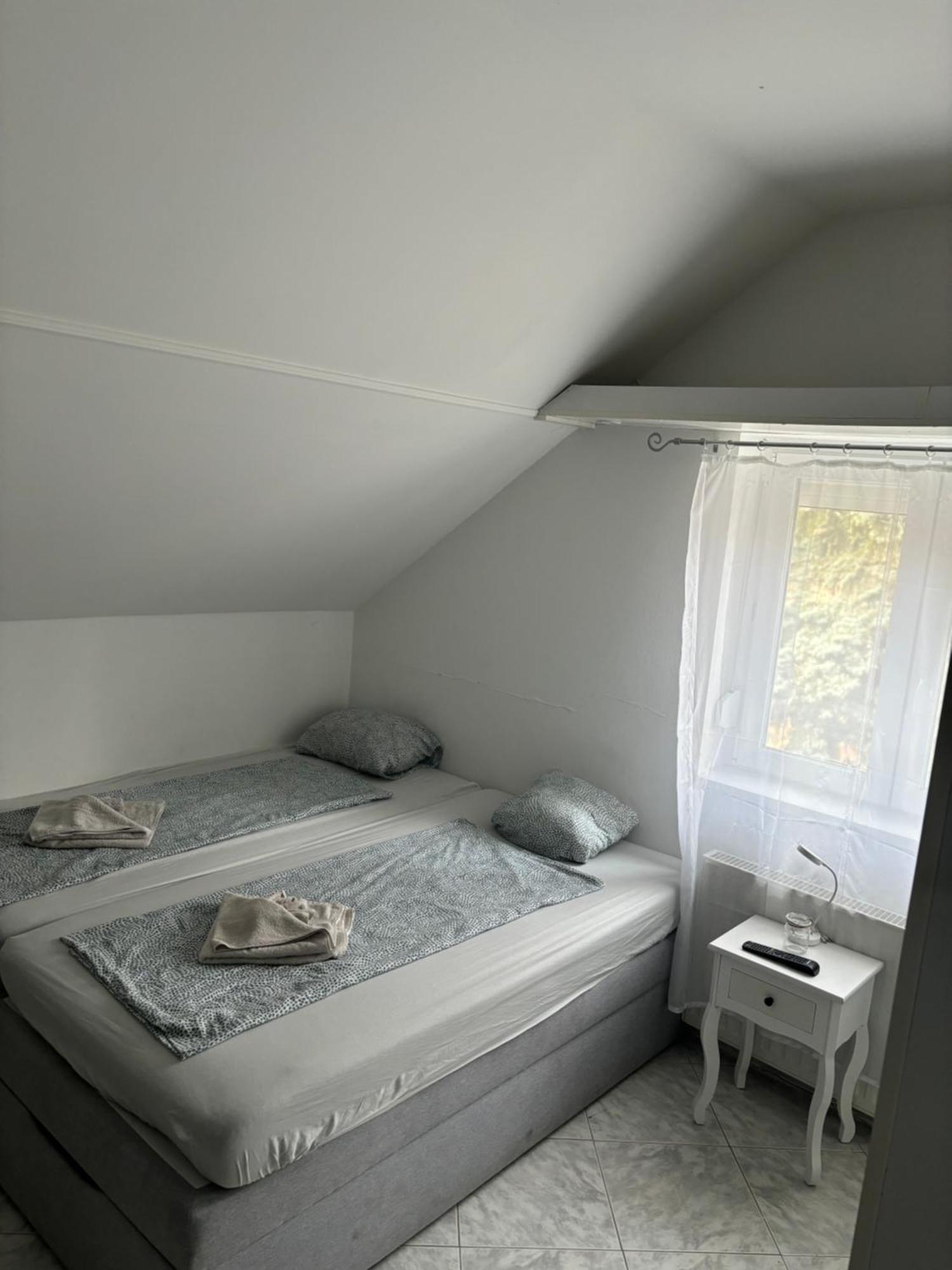 Lunczer Vendeghaz Hotell Kőröshegy Eksteriør bilde